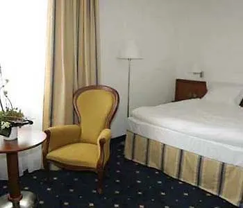 ****  Hotel Coronet Prague Czech Republic