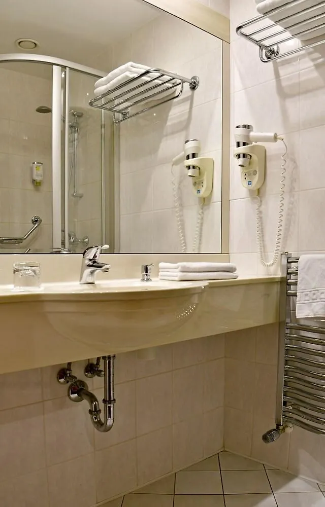 Hotel Coronet Prague 4*,  Czech Republic